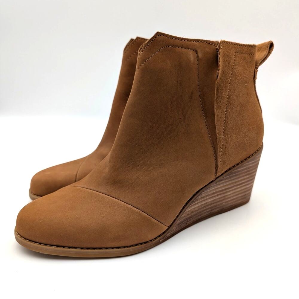 TOMS CLARE Wedge Heel Ankle Boots Side Zip Women's Tan Size US9 EU40
